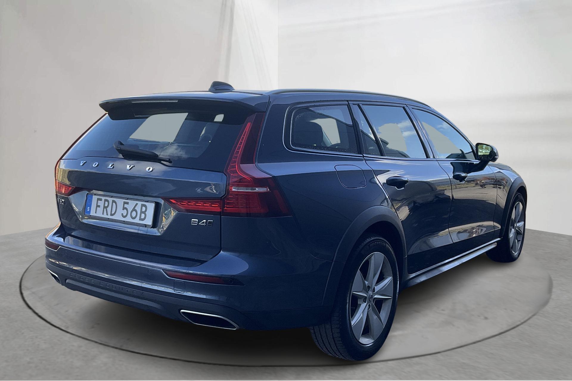 Volvo V60 B4 AWD 2022, bild 3/10