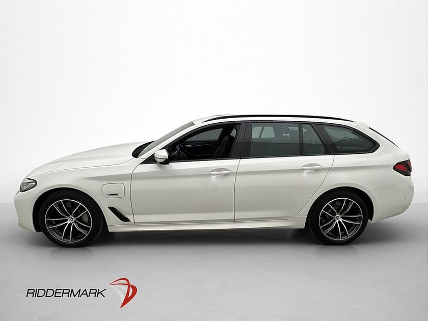 Bild 4 av BMW 530e xDrive Touring M Sport Drag Värm Kamera Skinn Head-Up MOMS