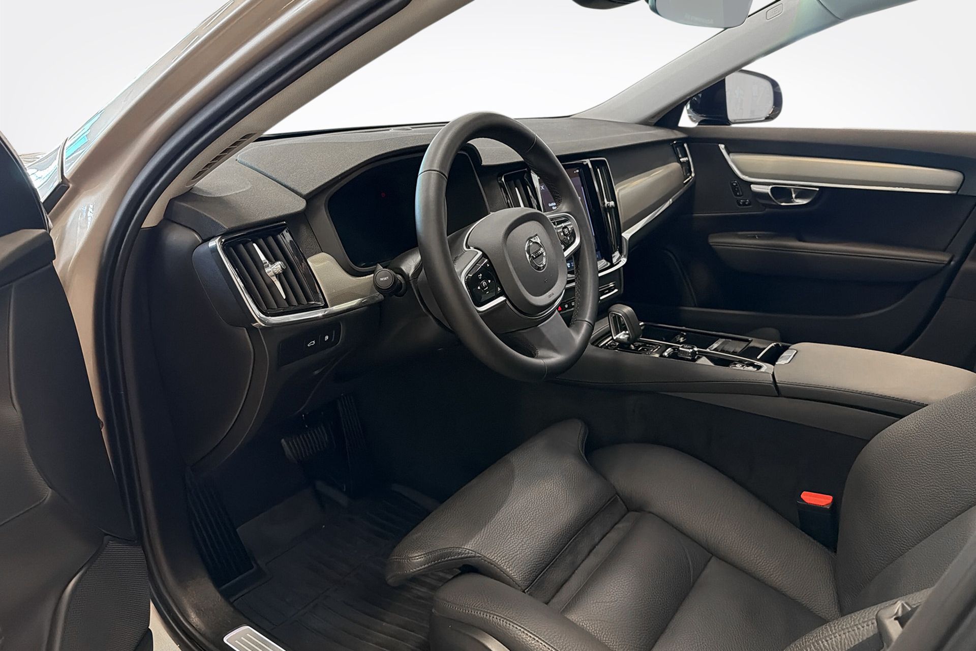 Volvo V90 T6 Plus Dark Nordic Edition 2026, bild 6/20