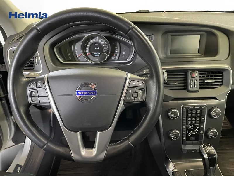 Bild 10 av 17 – Volvo V40 D2 Your Momentum