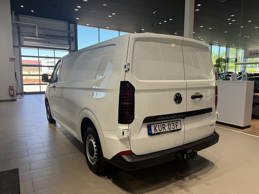 Bild 5 av Volkswagen Transporter T30 2.0 TDI 4Motion / LAGERBIL / DRAG / VÄRMARE