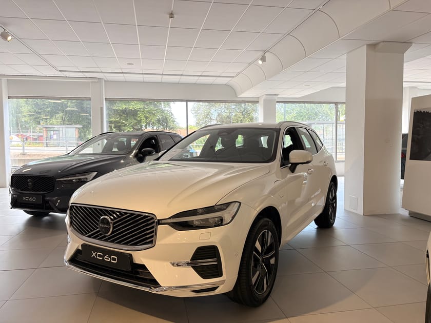 Bild 1 av Volvo XC60 T6 Plus Bright Nordic Edition