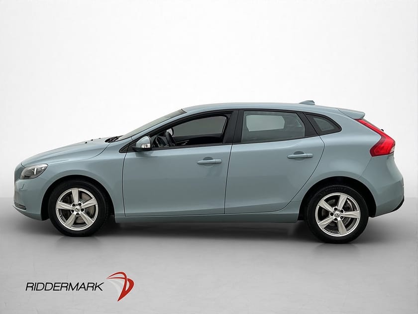 Bild 4 av Volvo V40 D2 120hk Business Drag P-sensor Bluetooth Farth.