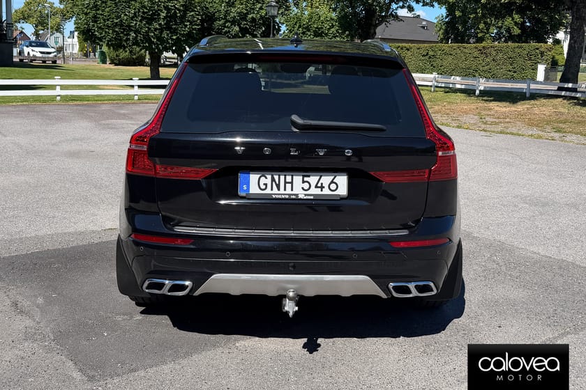 Bild 4 av Volvo XC60 D4 AWD R-Design Automat - Designpaket, Dragkrok, Panorama