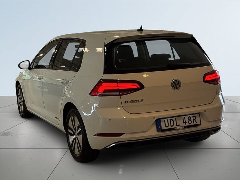 Bild 5 av Volkswagen e-Golf 94% batterihälsa Värmare Psensorer S&V-däck