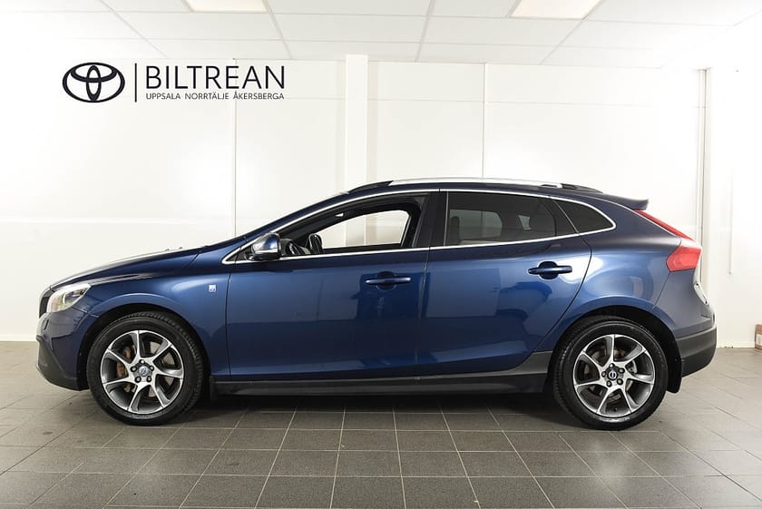 Bild 3 av Volvo V40 Cross Country D4 Ocean Race Business Edition Backkamera VoC Skinn