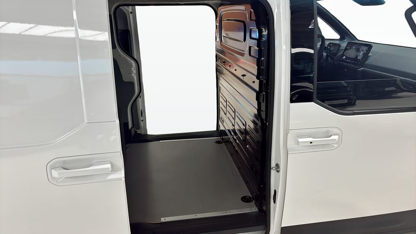 Bild 5 av Kia PV5 Cargo PLUS 4DR L2H1 LONG RANGE