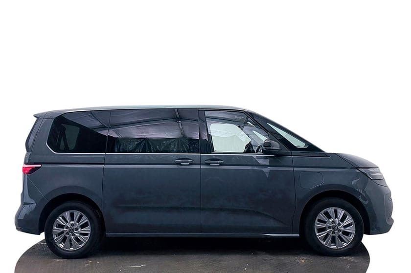Bild 5 av Volkswagen Multivan eHybrid 1.4 TSI Plus Drag Navi Kamera Cockpit MOMS 218hk