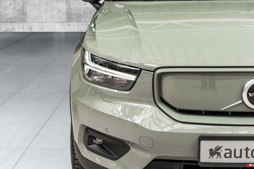 Bilde 2 av Volvo XC40 P8 AWD Recharge R.kam | Skinn | Keyless | El.bakluke | Google |