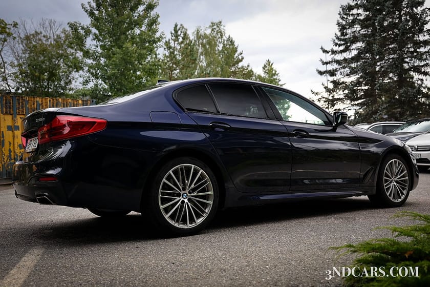 Bild 5 av BMW 530e iPerformance Sedan M-Sport exteriör Steptronic  Euro 6