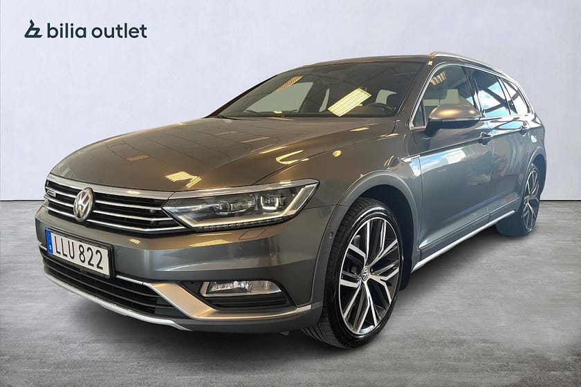 Bild 1 av Volkswagen Passat Alltrack 2.0 TDI 4M GTS 240hk Drag Pano 360°kam Värmare