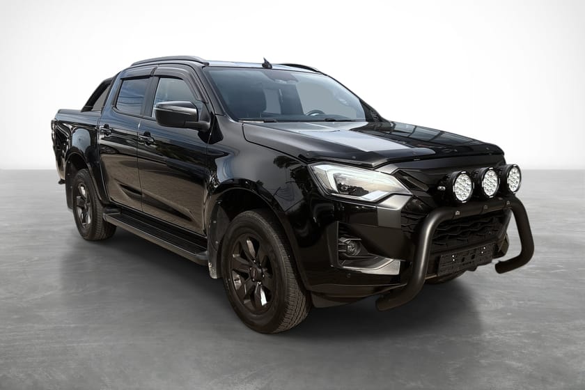 Bilde 3 av Isuzu D-Max Space Cab 1,9 Dobbel-Cab Black Edition, Eber+++