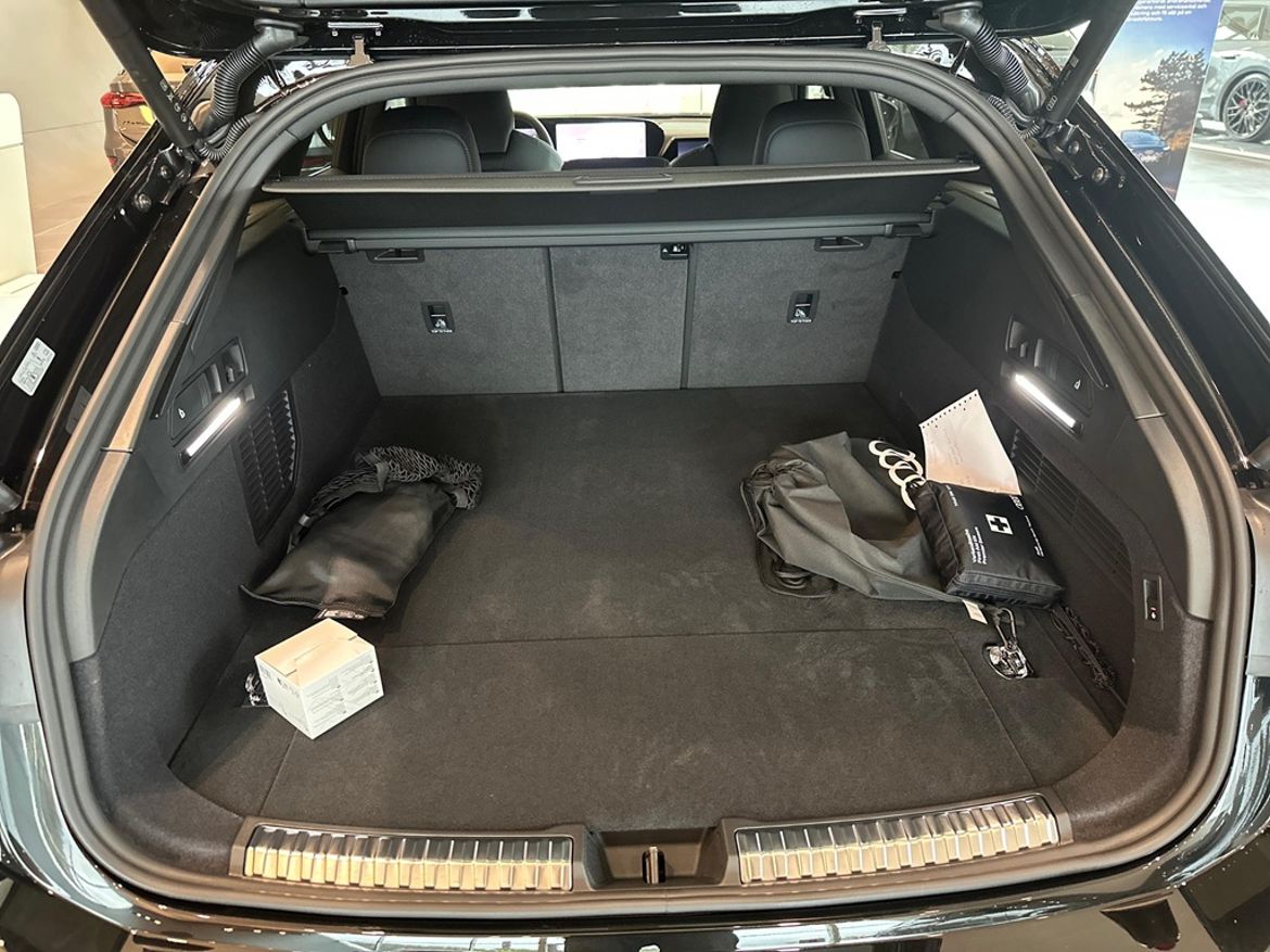 Audi Audi A6 Avant e-hybrid quattro — bild 13
