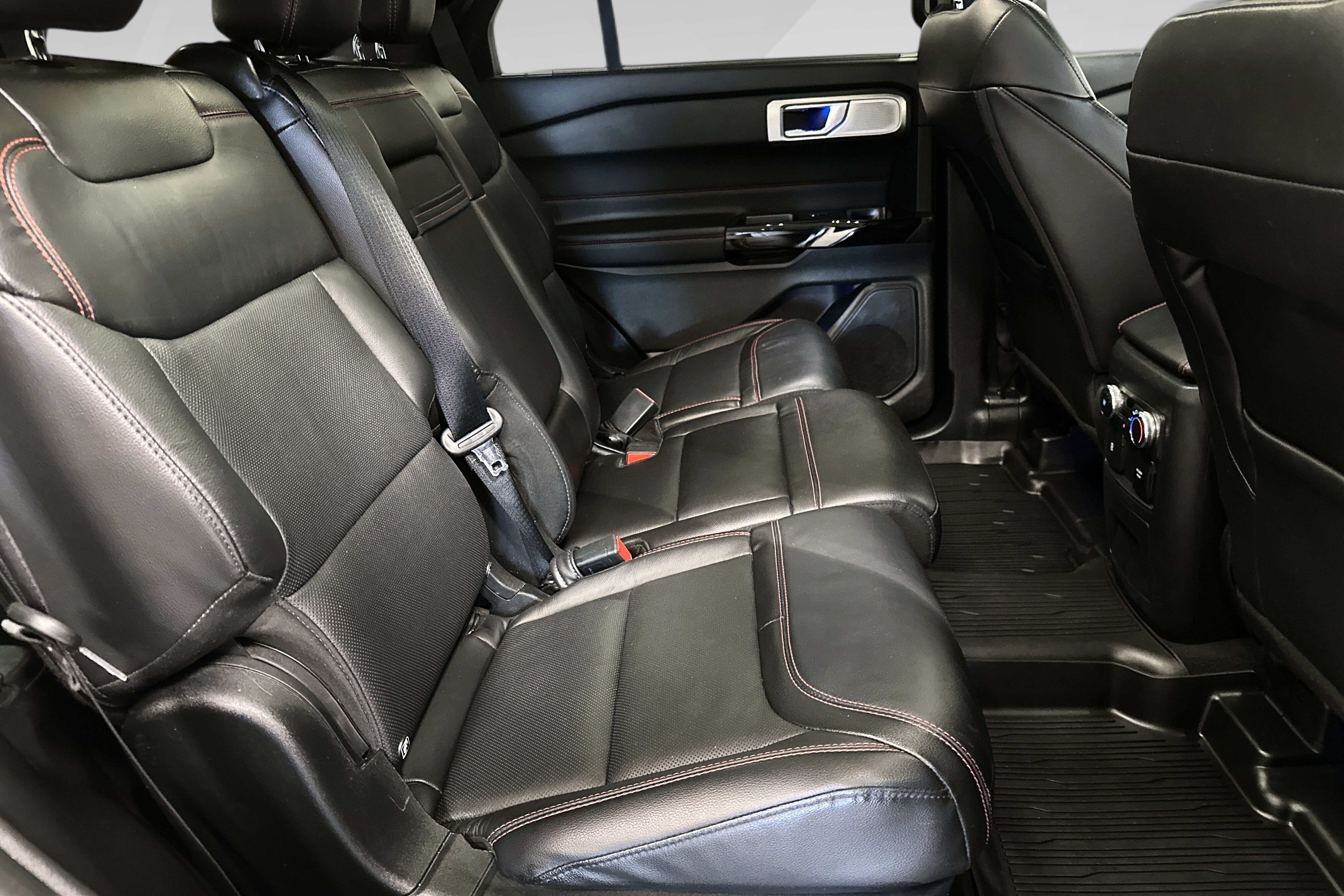 Ford Explorer Plug-In Hybrid bilde 10