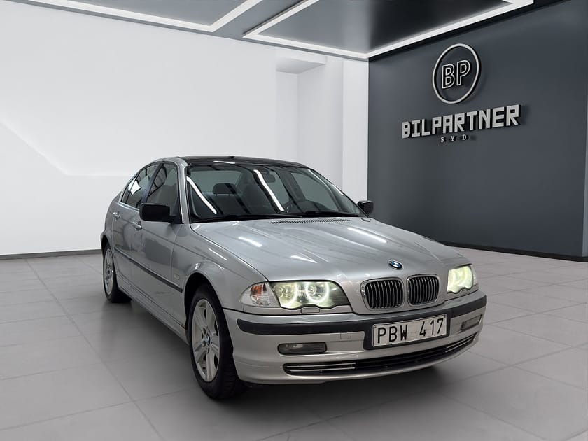Bild 4 av BMW 320i Sedan Sedan/Besiktad/Ny Servad