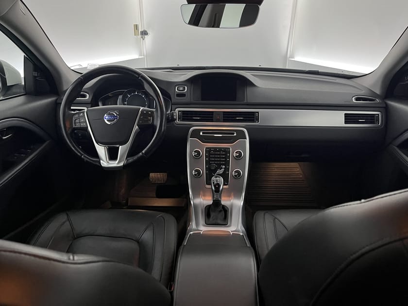 Bild 5 av Volvo V70 D4 181hk AWD Classic Summum Drag Keyless *SPEC*
