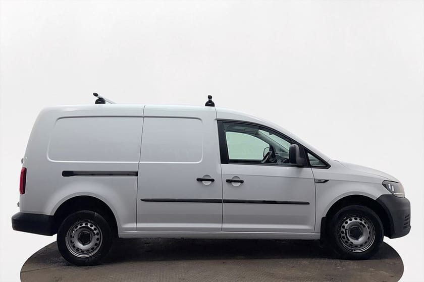 Bild 5 av Volkswagen Caddy Maxi Van 2.0 TDI 4Motion Drag Inredd Värmare LED-ramp 122hk