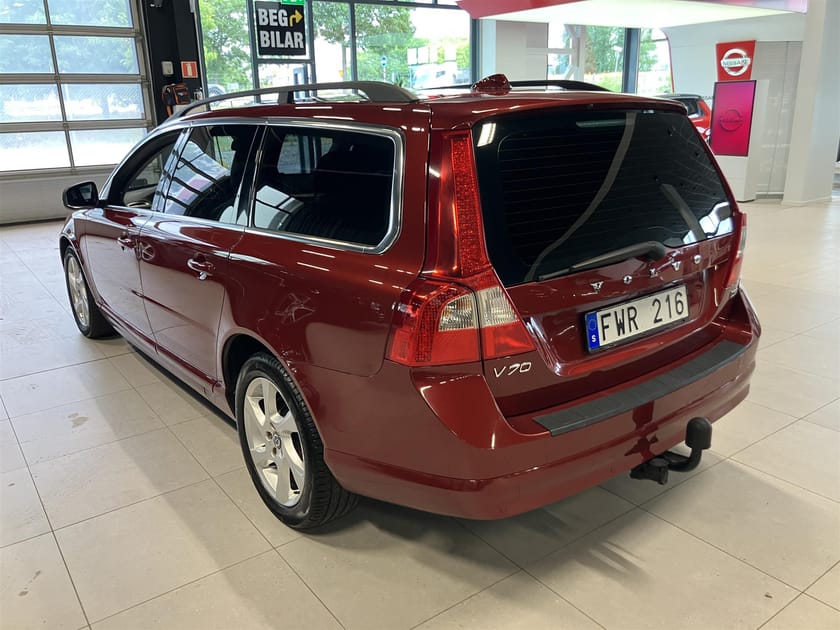 Bild 3 av Volvo V70 D3 163hk Aut Dragkrok Momentum