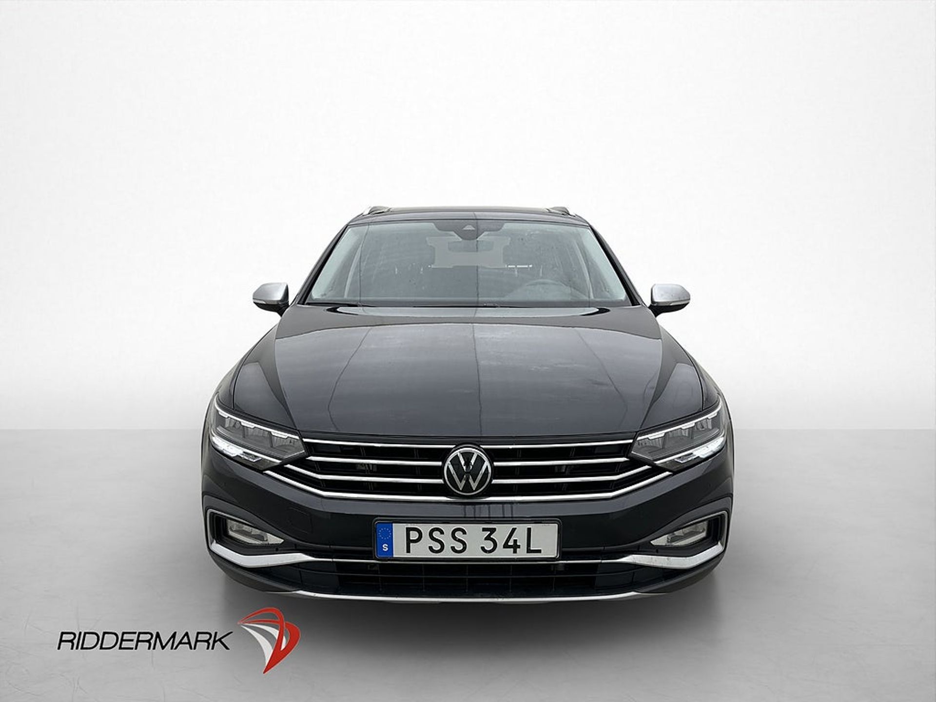 Volkswagen Passat 2023, bild 2/10