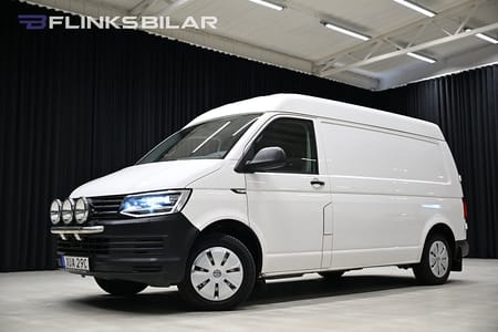 Volkswagen Transporter 4Motion DSG 150HK L2 Högtak|Inredd|Drag|Värmare|Momsbil