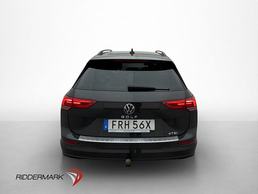 Bild 5 av Volkswagen Golf Sportscombi SC 1.5 eTSI Cockpit Kamera Drag Carplay