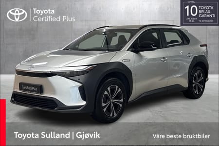 Toyota bZ4X Active / 2WD / Ny service