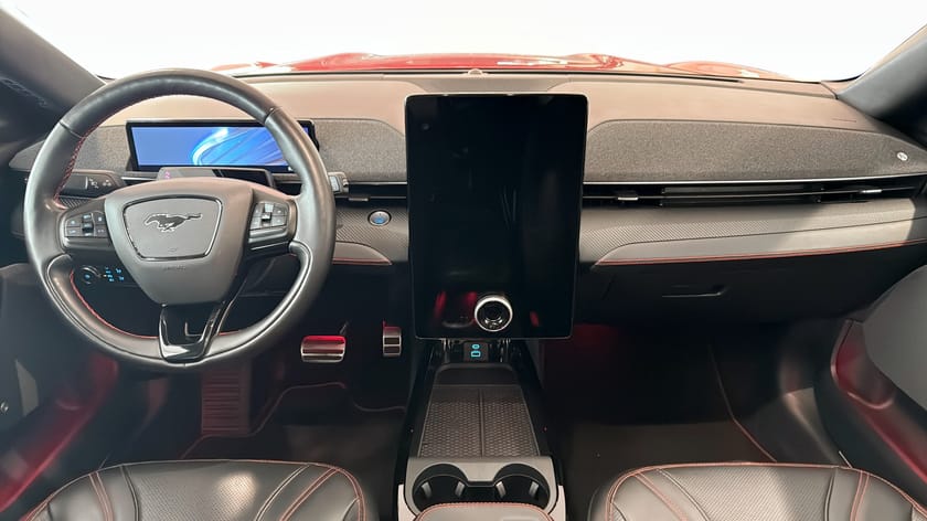 Bild 4 av Ford Mustang Mach-E Standard Range AWD Teknikpaket+