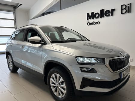 Škoda Karoq Skoda SELECTION 1,5 TSI 150 HK I Bkamera/Värmare