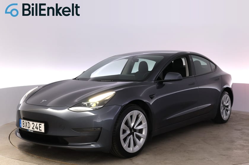 Bild 4 av Tesla Model 3 Long Range AWD Panorama Drag AP Värmepump