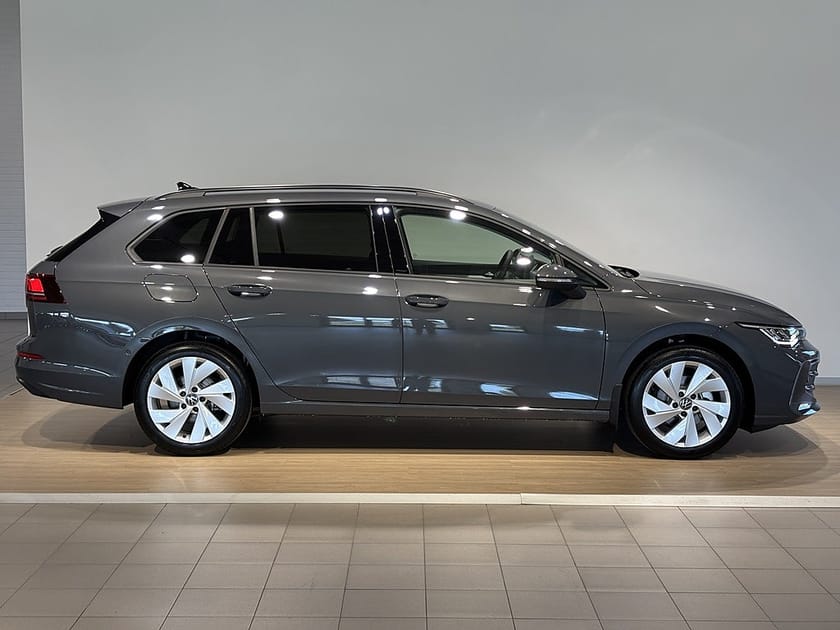 Bild 3 av Volkswagen Golf Sportscombi Edition, TSI, 150hk - Leasa fr: 4195 kr/mån