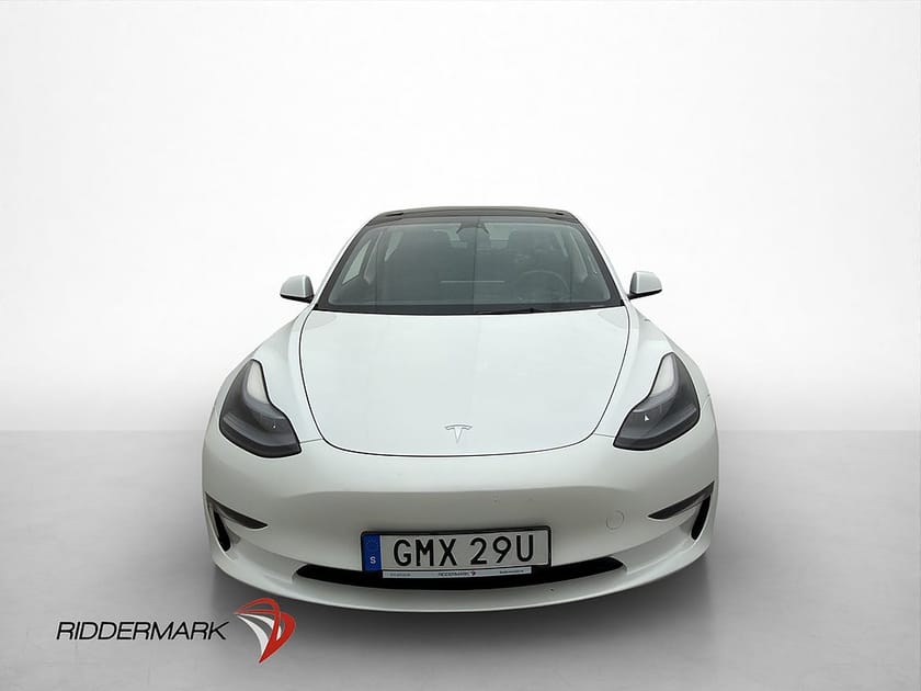 Bild 3 av Tesla Model 3 Long Range Svensksåld Panorama