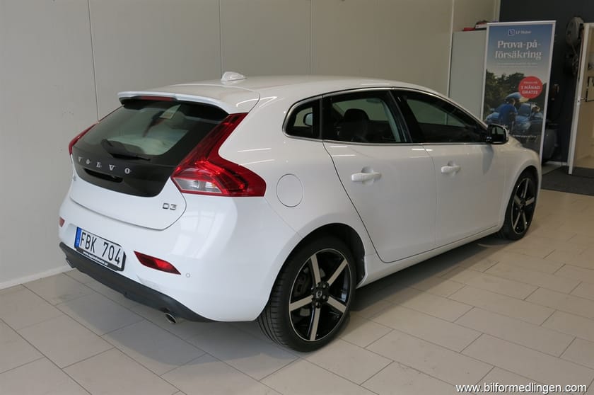 Bild 4 av Volvo V40 D3 150hk Summum Navi V-Hjul