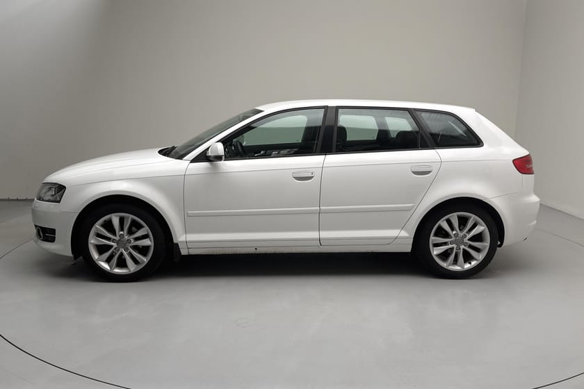 Bild 2 av Audi A3 Sportback 1.2 TFSI (105hk) Sport Läder