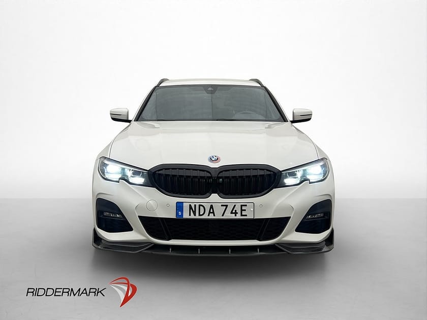 Bild 2 av BMW 330e xDrive Touring M Sport HiFi Kamera CarPlay Dragkrok