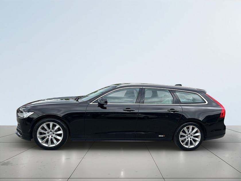 Bild 4 av Volvo V90 D3 AWD SoV/Drag/Nav/Kamera/Rattvärme/VoC/Adaptiv-fart