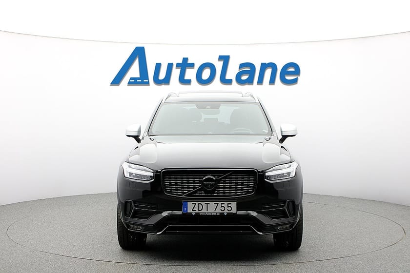Bild 4 av Volvo XC90 7-seater D5 AWD R-Design, B&W, Luft, Panorama, HUD, 7-sits 235hk