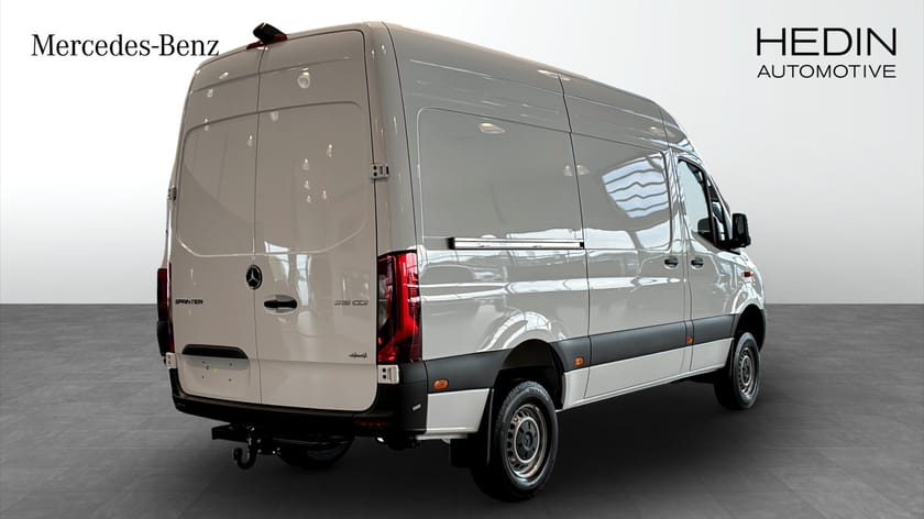 Bild 2 av Mercedes-Benz Sprinter 319 CDI 4x4 Panel Van SKÅP A2 SELECT