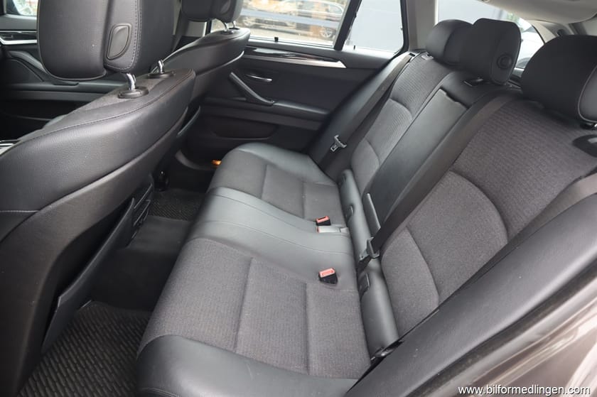 Bild 5 av BMW 520d Touring 520 5-serien RWD 184hk Dragkrok  Renoveringsobjekt se utr. Automat Svensksåld