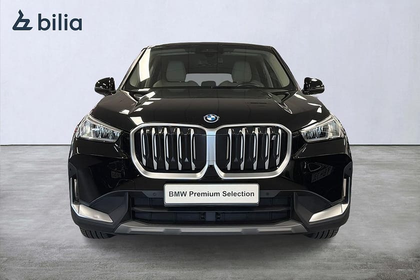 Bild 5 av BMW iX1 xDrive30 xDrive 30 | H&K | Backkamera | Sportstol