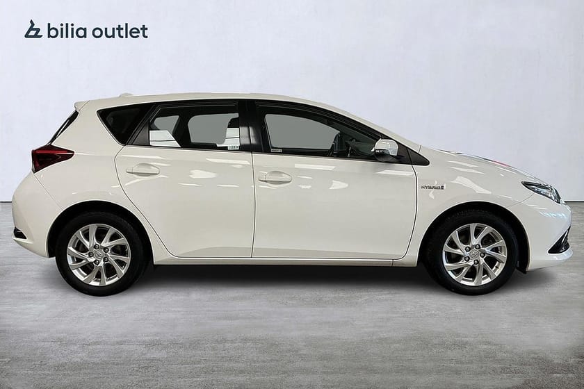 Bild 5 av Toyota Auris Hybrid e-CVT Active B-kamera Farthållare Bluetooth