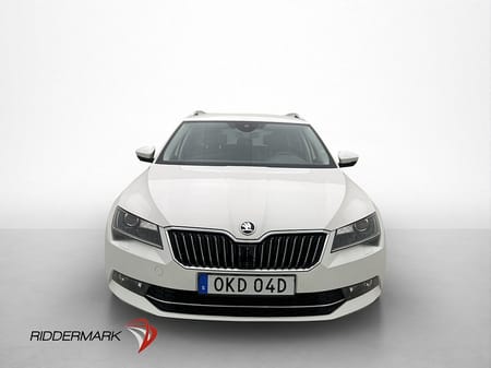 Škoda Superb Kombi Skoda 150hk Business Edt Värm Kamera CANTON CarPlay