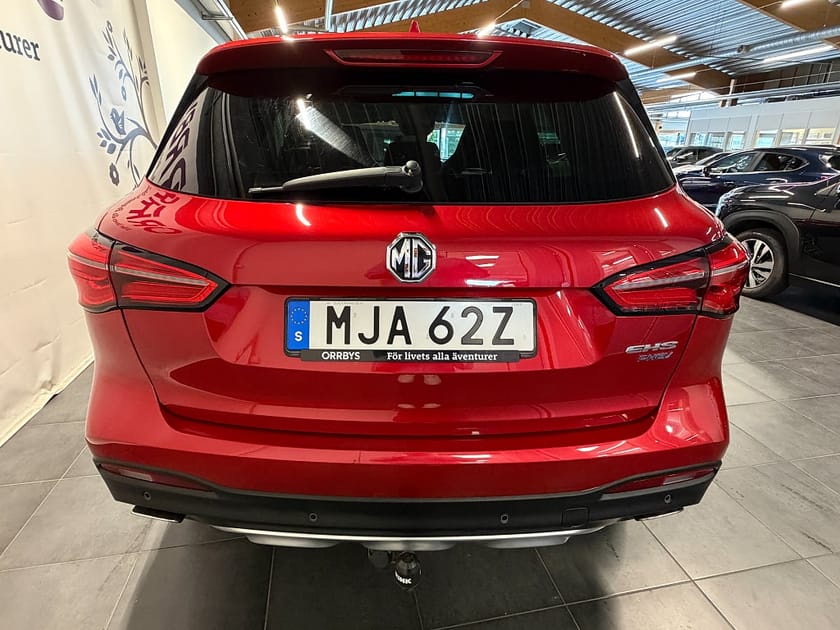 Bild 4 av MG EHS PHEV E  Luxury Trophy 258Hk Panorama Drag V-hjul 1ägare