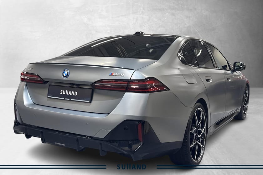 Bilde 4 av BMW i5 M60 xDrive Sedan 601 hk  Frozen Pure Grey  21” M Performance