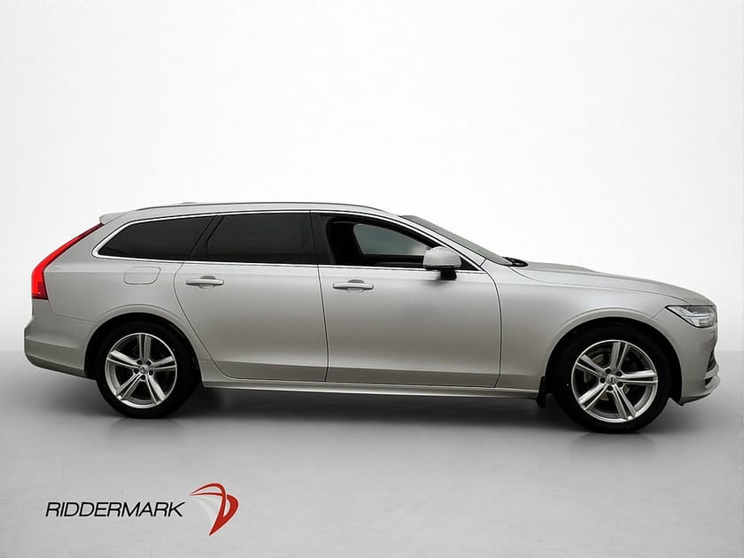Bild 4 av Volvo V90 D4 190hk Momentum Värmare Adaptiv P-Sensorer