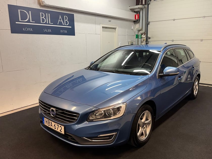 Bild 1 av Volvo V60 D4 190hk AWD Momentum BE Pro Euro 6|NYBESS|NYSERV|SoV|