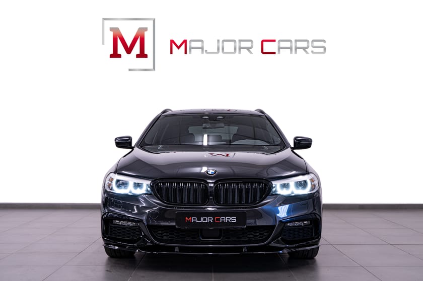Bild 2 av BMW 520d xDrive Touring M Sport Live Cockpit H/K M-Chassi Kamera Drag