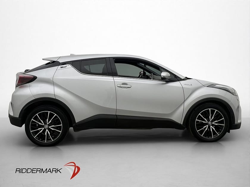 Bild 5 av Toyota C-HR Hybrid Executive 122hk B-Kamera Rattvärme BLIS