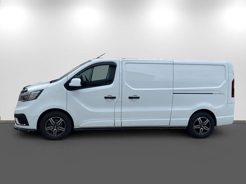 Bild 4 av Renault Trafic Skåpbil 3.0t 2.0 Blue dCi 150 hk Nordic Line Välutrustad