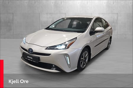 Toyota Prius Hybrid AWD-i