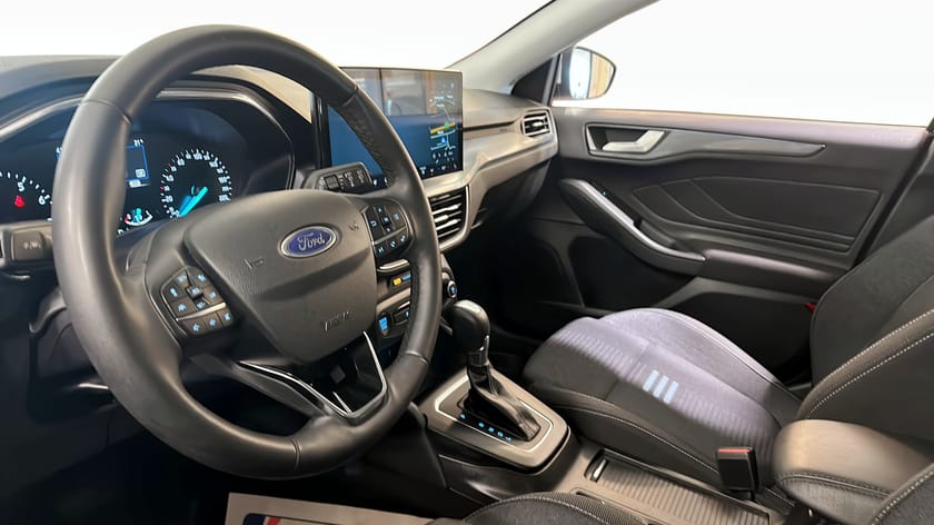 Bild 4 av Ford Focus Active Kombi 1.0 HGV AUTOMAT Hybrid Backkamera